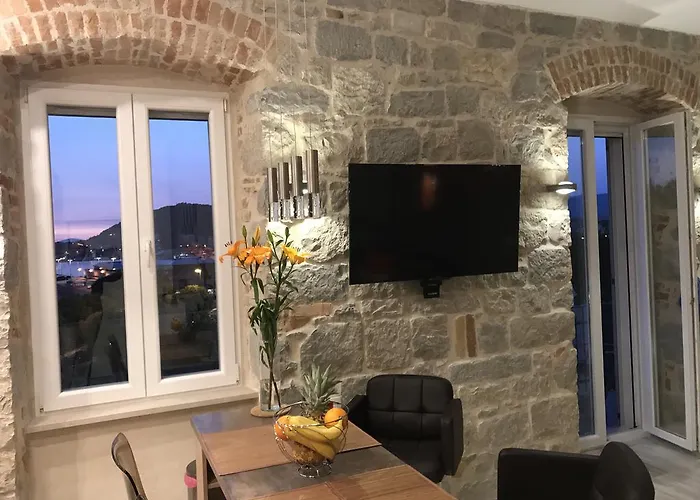 Luxury Valentina Apartment