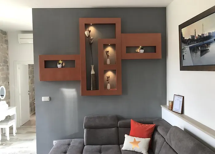 Luxury Valentina Daire